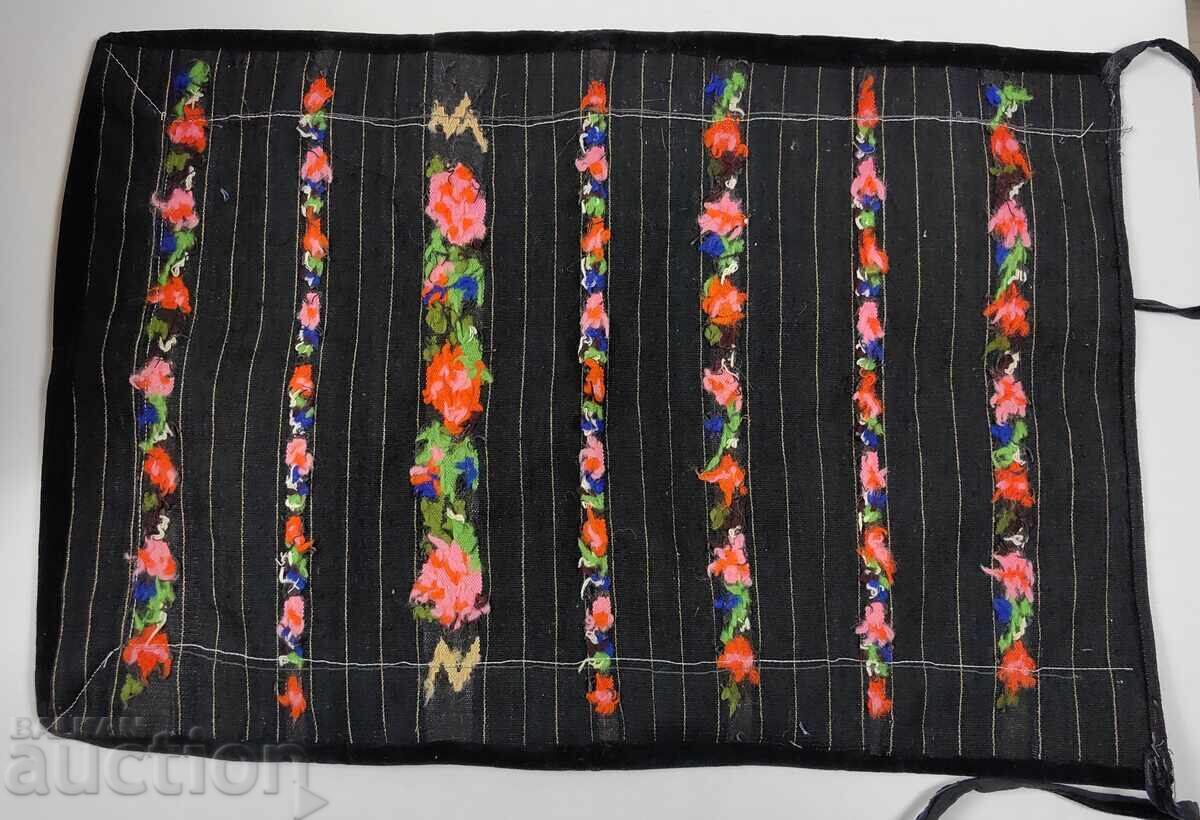 Delivery of AUTHENTIC HEALTHY APRON FOR NOSE