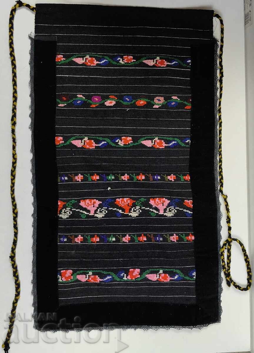 AUTHENTIC APRON FOR NATIONAL COSTUME HAS ONE HOLE AUTHENTIC APRON FOR NATIONAL COSTUME HAS ONE HOLE