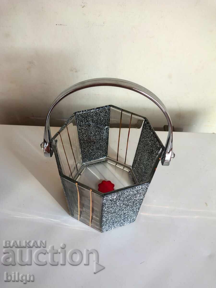 Μοναδική Κρυστάλλινη Παγοθήκη Murano με τιμή 47.76 BGN | € 24.42