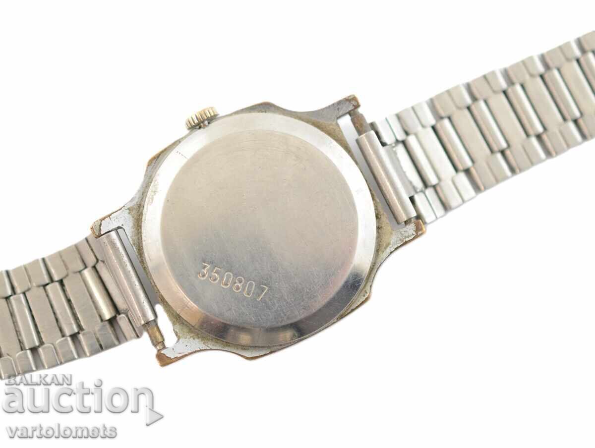 Auction  VICTORY USSR men's watch - works