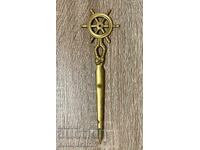 Старинен месингов нож за писма с морски штурвал