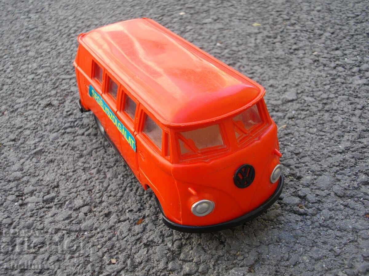 SOCIAL PLASTIC CAR VOLKSWAGEN BUS VOLKSWAGEN VW