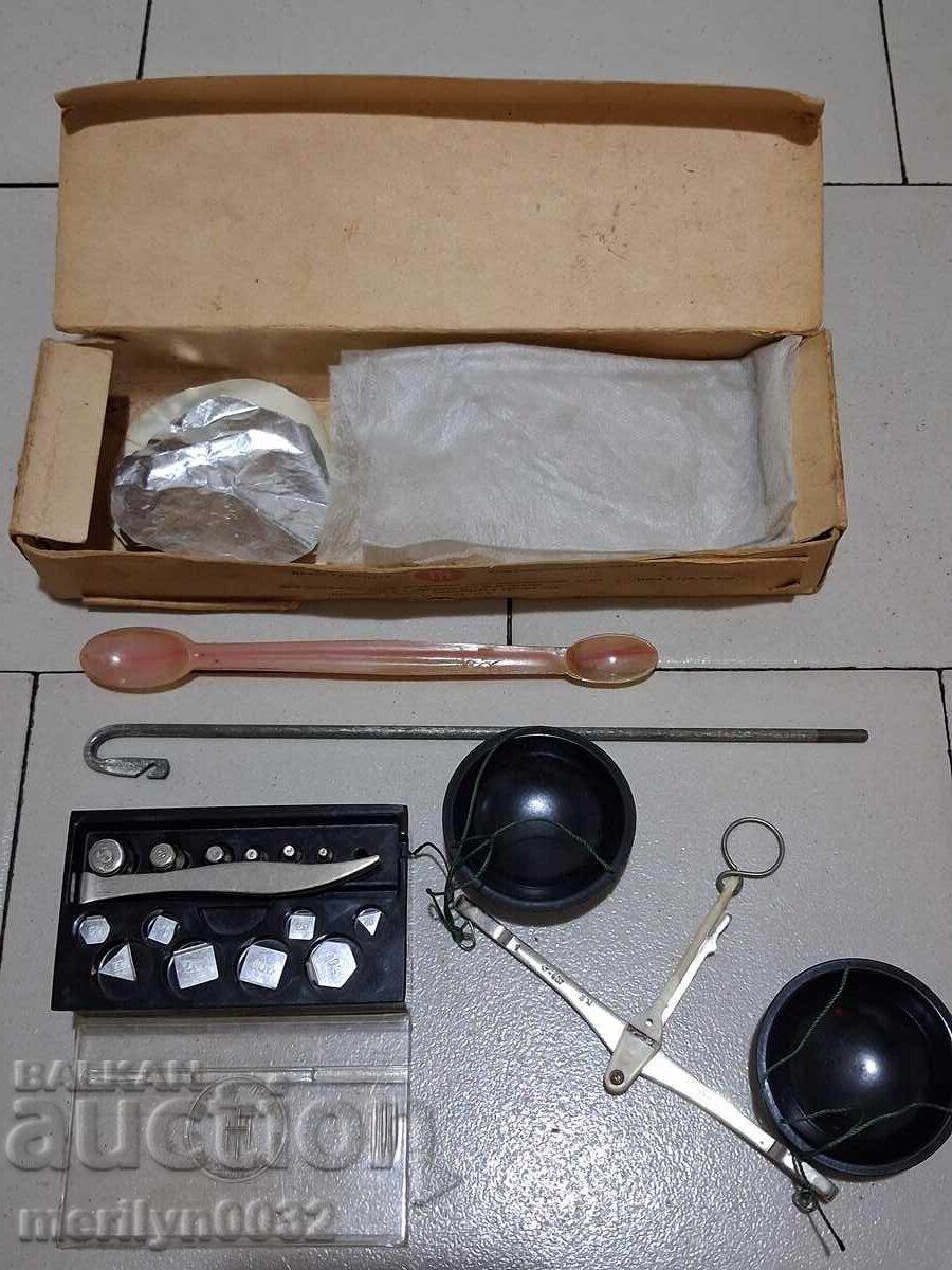 Old household scale USSR amateur scale weights - 5
