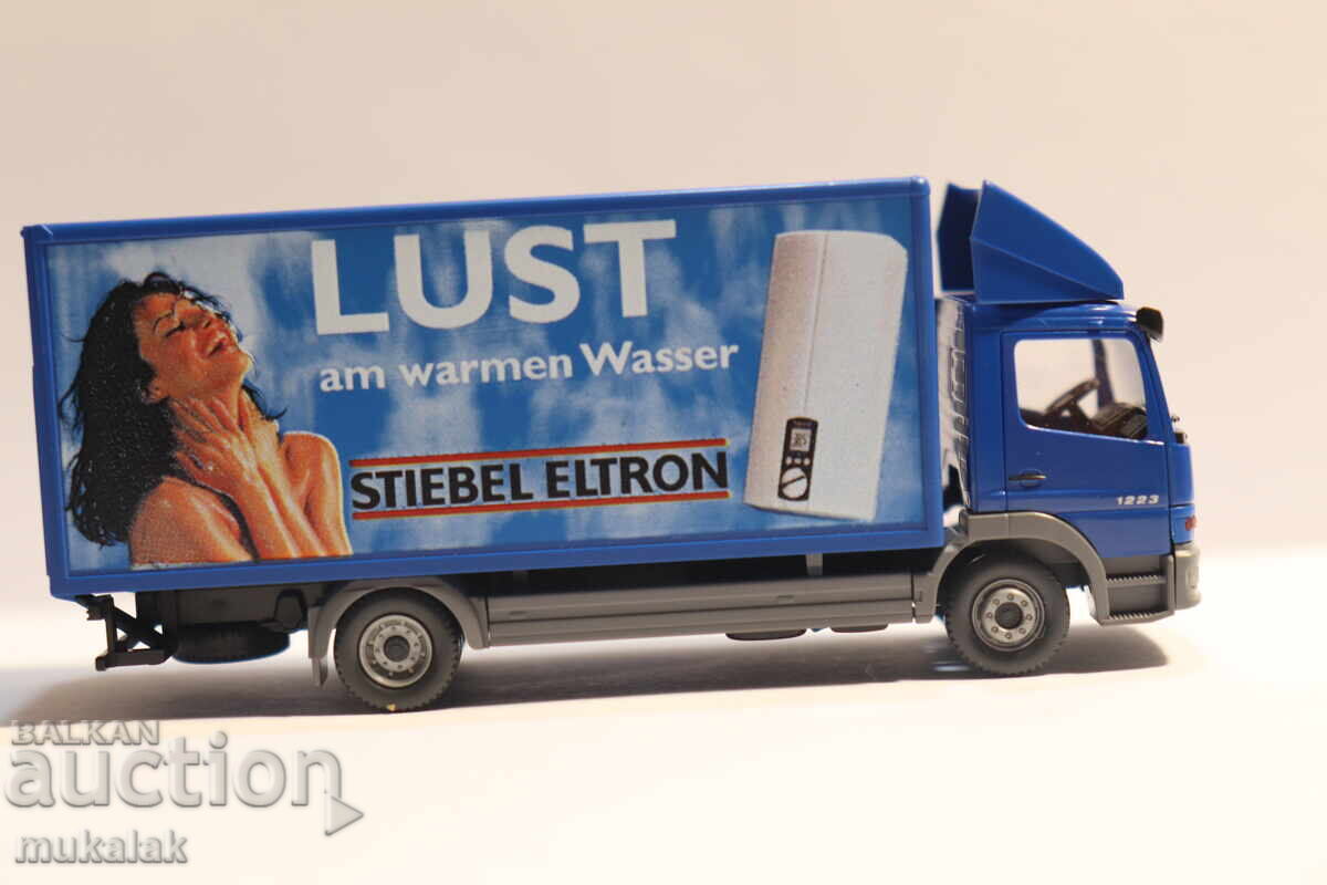 Delivery of Wiking H0 1/87 MERCEDES ATEGO TRUCK MODEL TIR