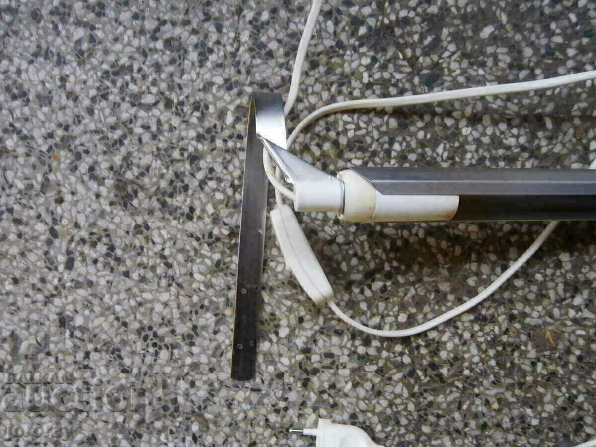 Picture lamp with price 12.00 BGN | € 6.14