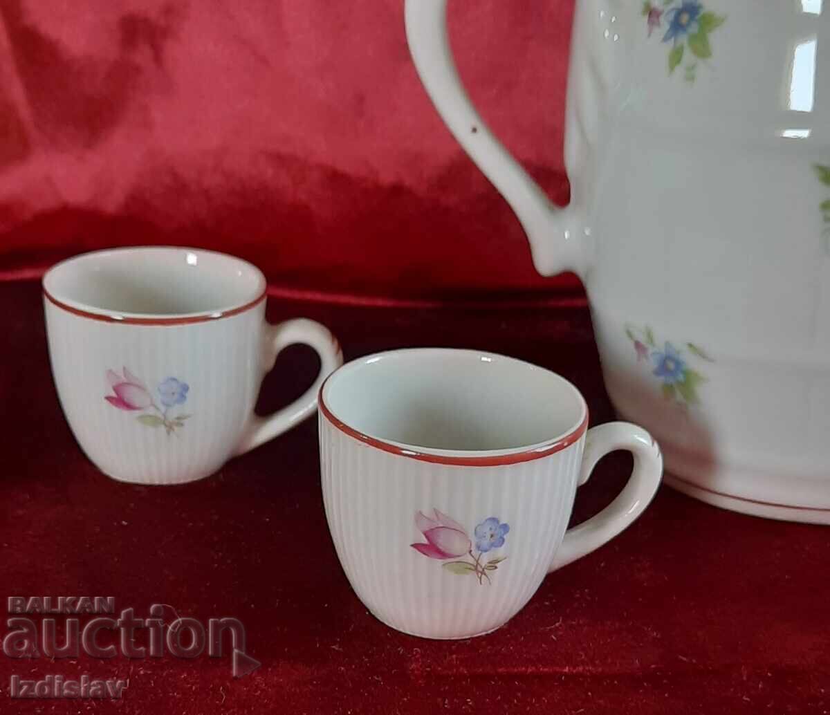 Πορσελάνινο σερβίτσιο από την εποχή του Σοσιαλισμού, ΣΙΠ - 6