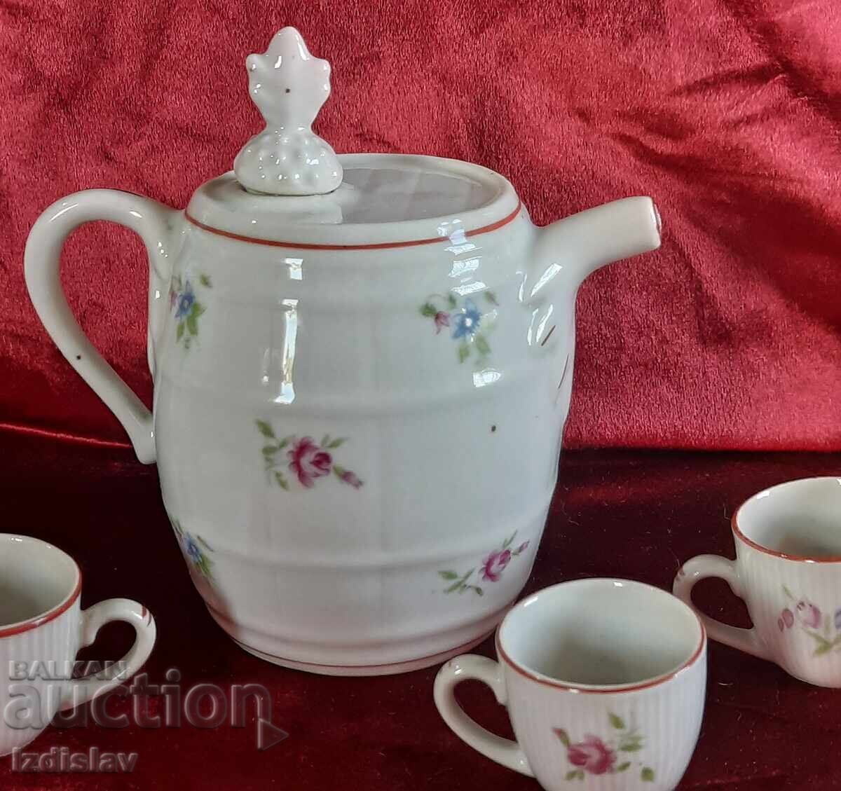 Πορσελάνινο σερβίτσιο από την εποχή του Σοσιαλισμού, ΣΙΠ - 7