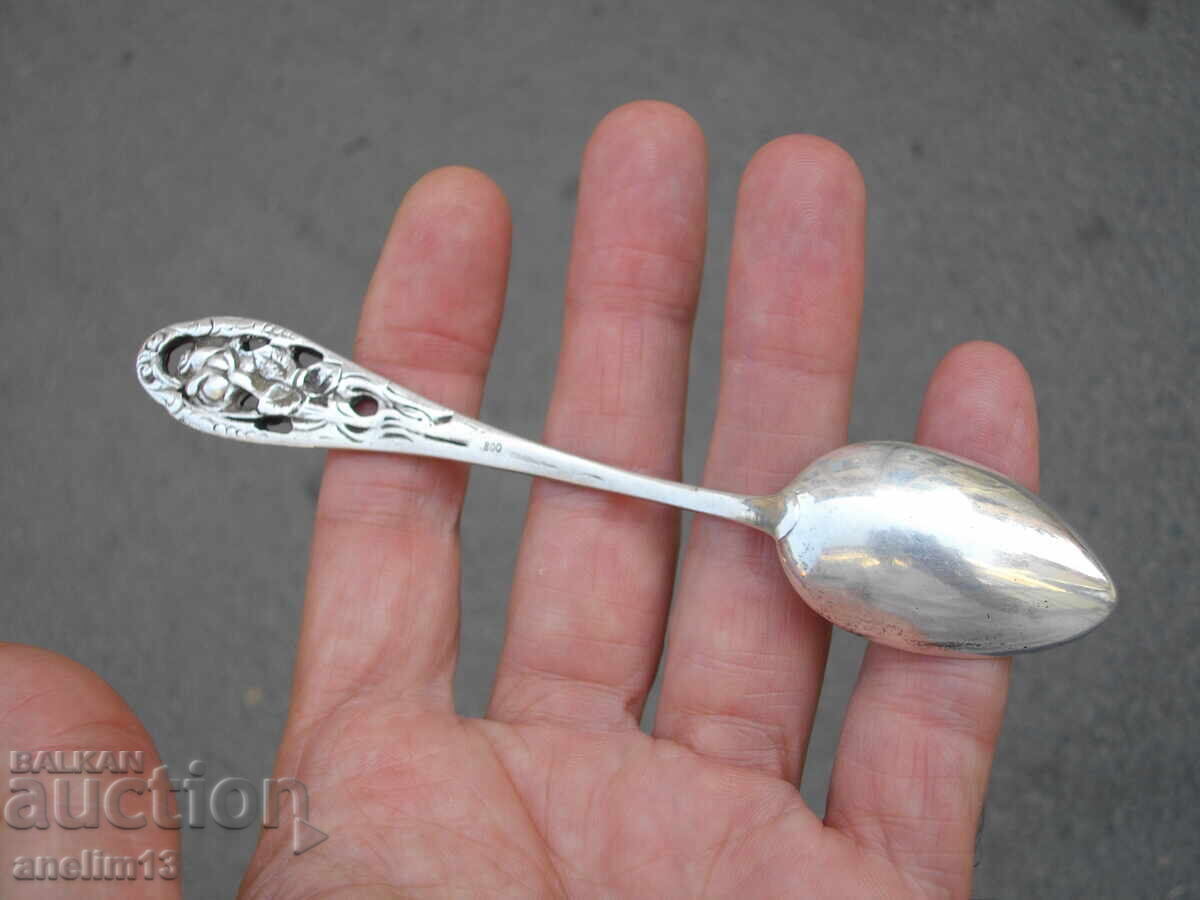 Livrarea LINGURIȚĂ VECHE DE ARGINT CU TRANDAFIR ARGINT 800 Livrarea LINGURIȚĂ VECHE DE ARGINT CU TRANDAFIR ARGINT 800