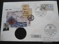 Παλιό ταχυδρομικό φάκελο, γραμματόσημα, σφραγίδες