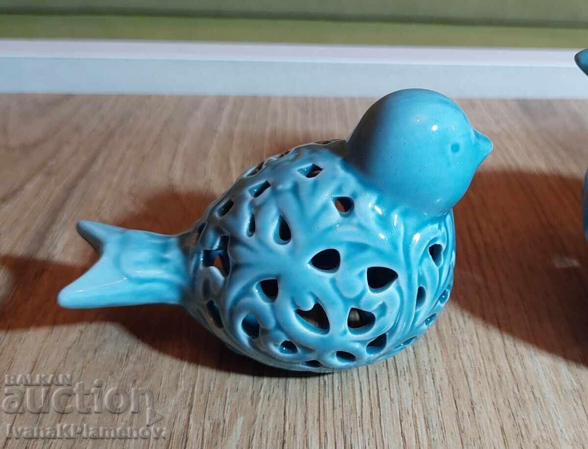 Delivery of Souvenirs for connoisseurs, two pieces