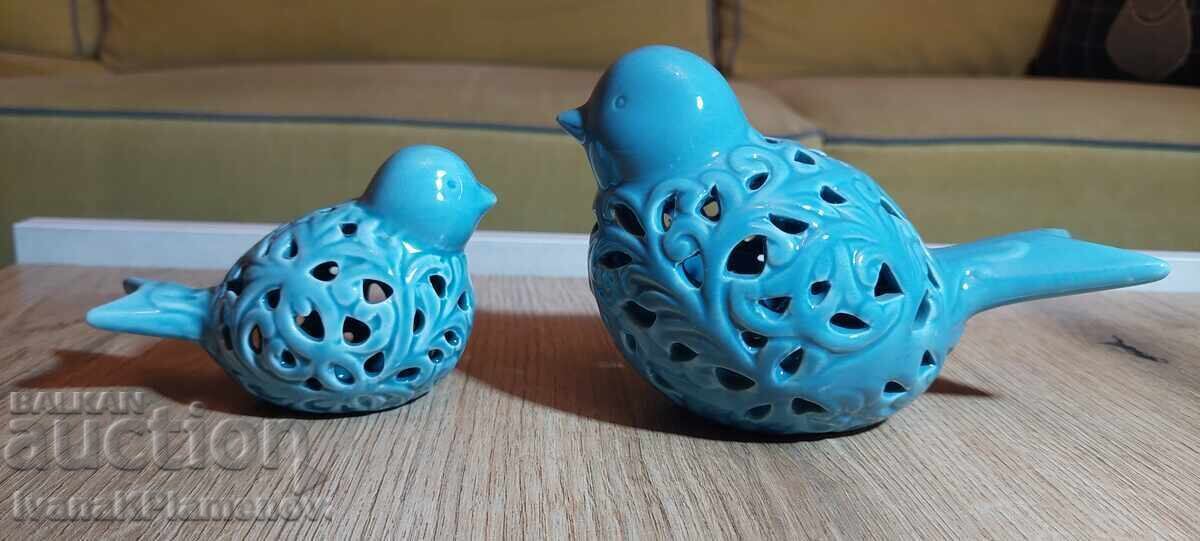 Souvenirs for connoisseurs, two pieces