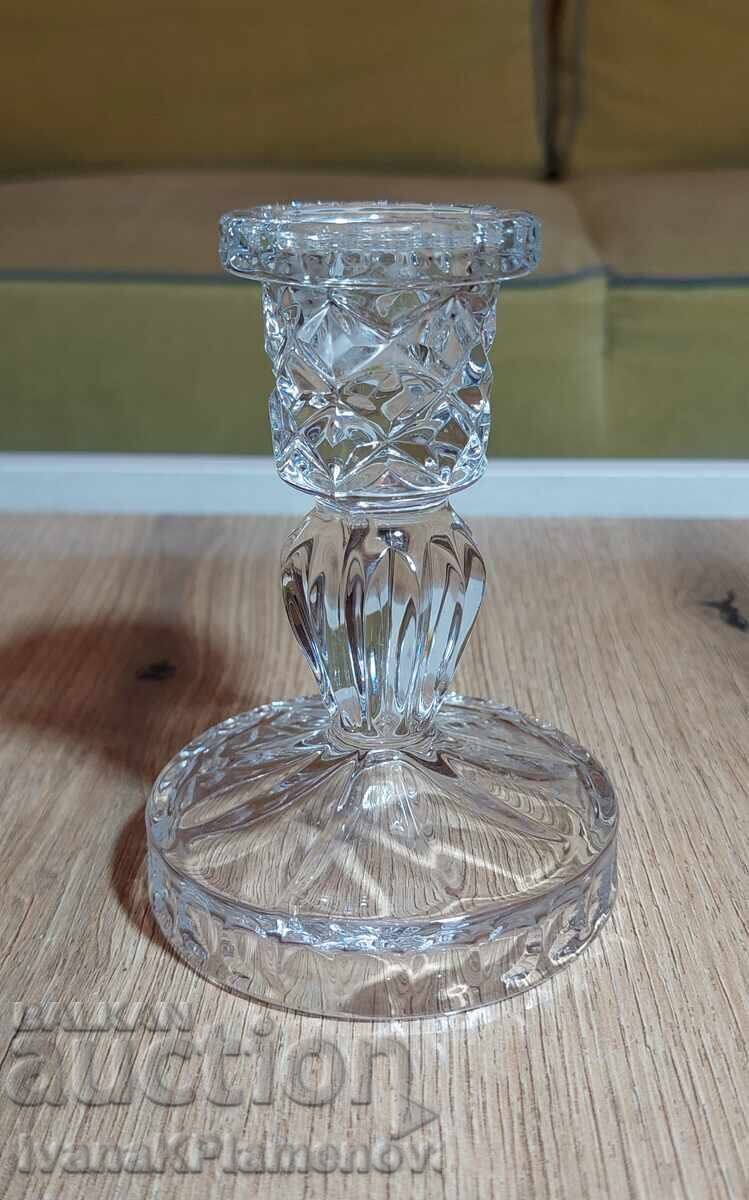 Livrarea Sfeșnic de sticlă pentru cunoscători, excelent