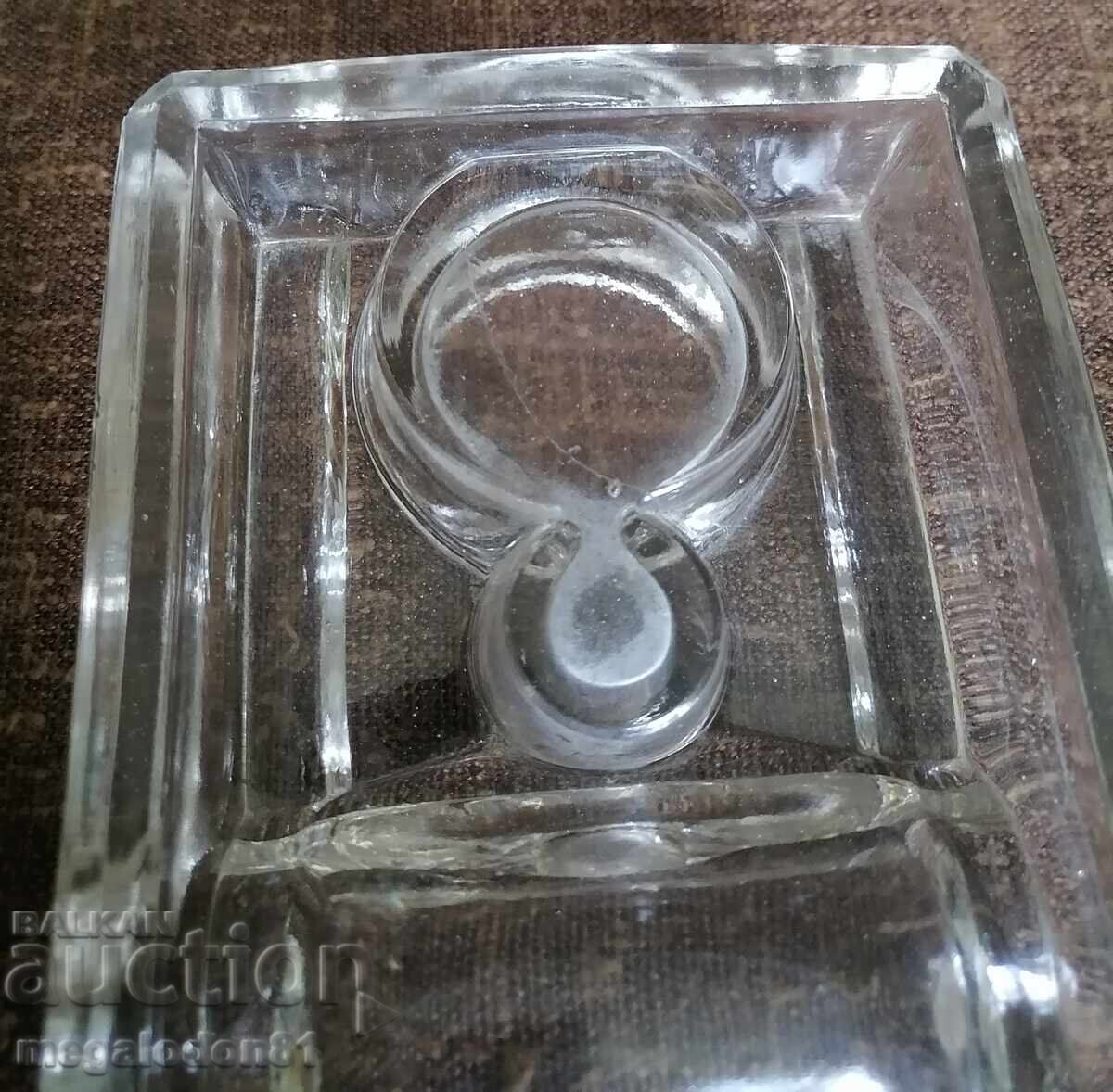 Стара стъклена мастилница с цена 15.00 лв. | € 7.67