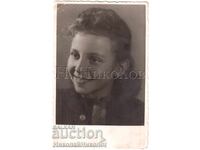 FOTOGRAFIE VECHE FATĂ ÎN STUDIO E152