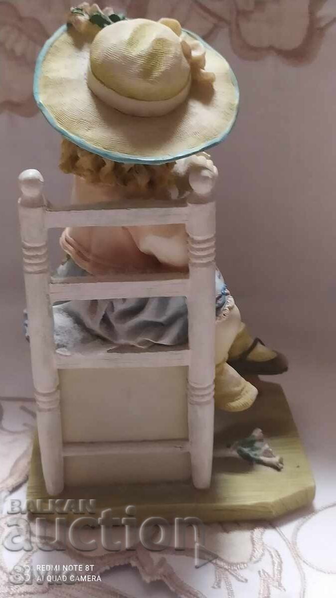 Доставка на Статуетка Колекция Леонардо