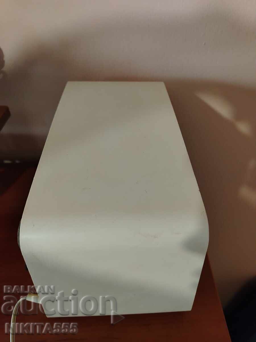 Δημοπρασία Μικρό βακελιτένιο ραδιόφωνο PHILIPS PHILETTA - 1959