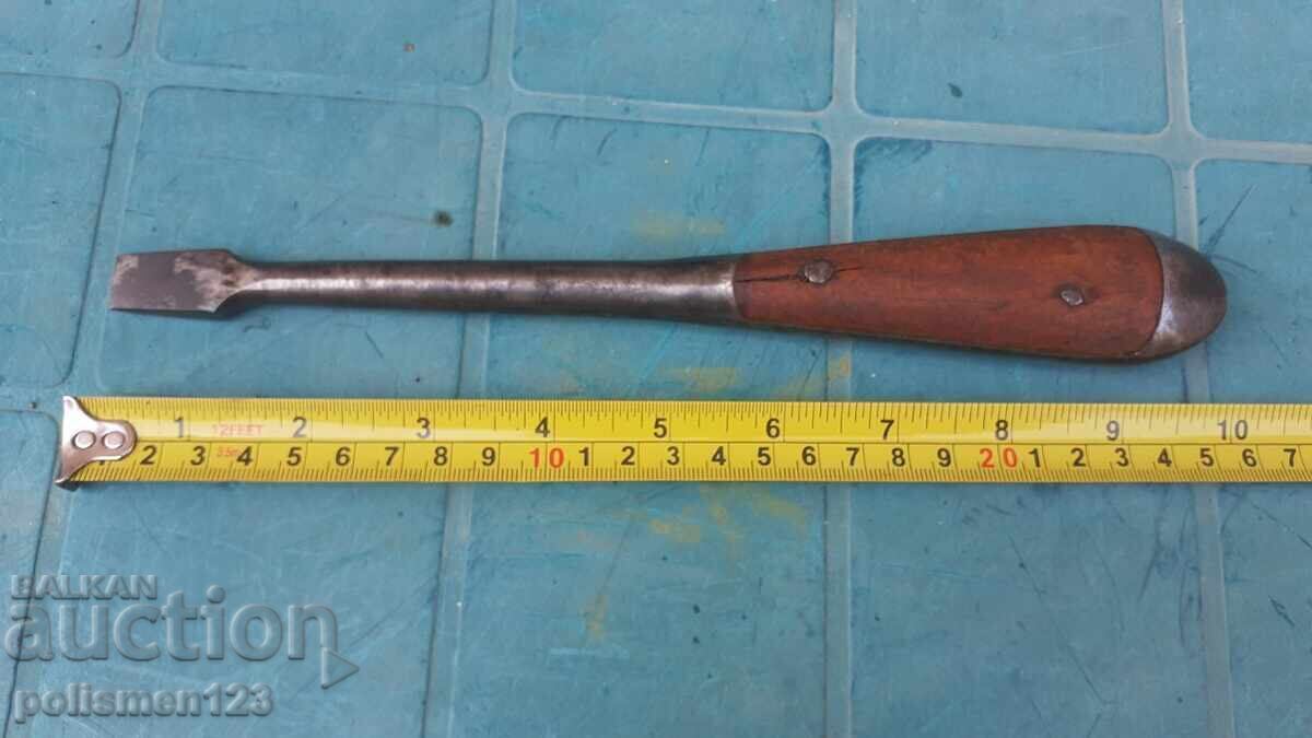 ŞURUBELNIŢĂ cu preț € 10.00 | 19.56 BGN ŞURUBELNIŢĂ cu preț € 10.00 | 19.56 BGN