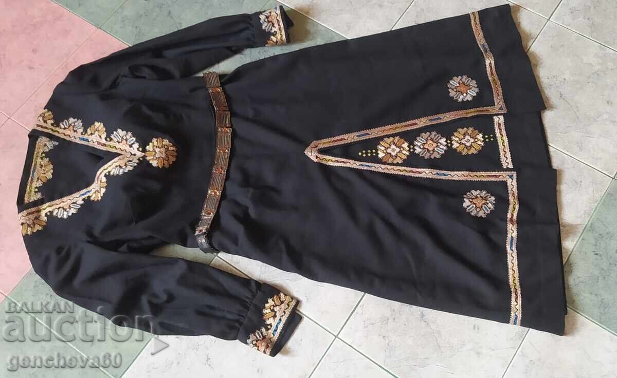 Livrarea Sukman ETNO, roknie rŭchno brodirana i kolan