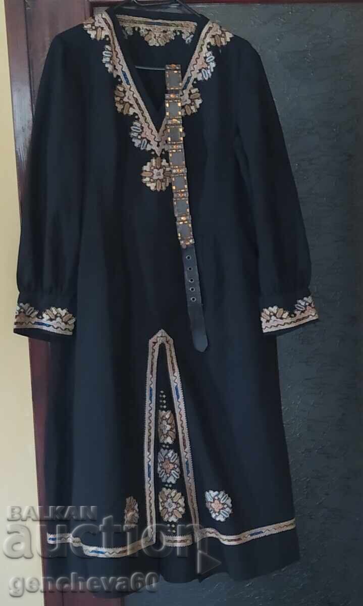 Sukman ETNO, roknie rŭchno brodirana i kolan