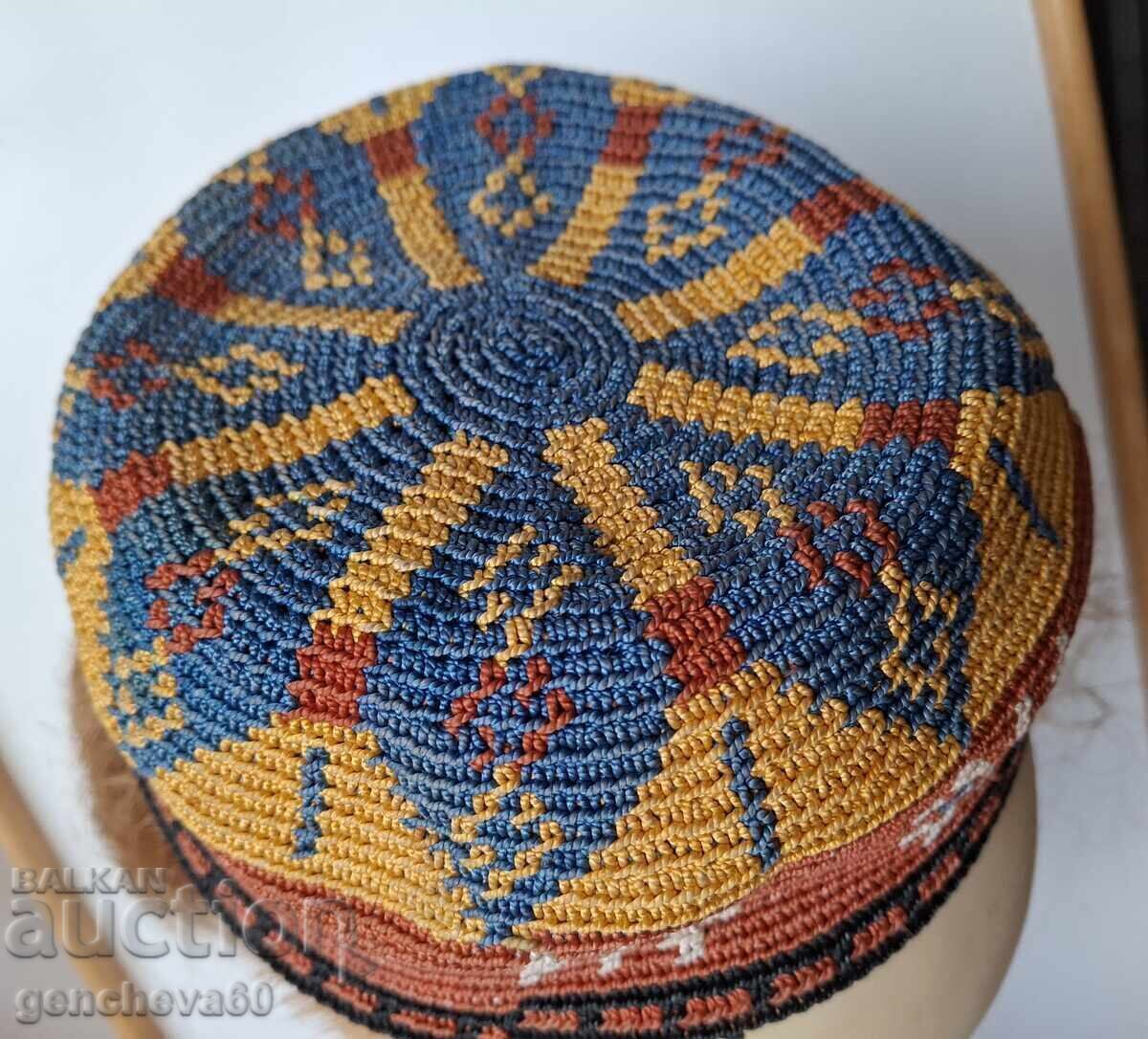 Vintage hand-knitted tubeteika with price € 25.56 | 49.99 BGN Vintage hand-knitted tubeteika with price € 25.56 | 49.99 BGN