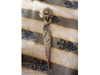 Cuțit pentru scrisori, decorațiune