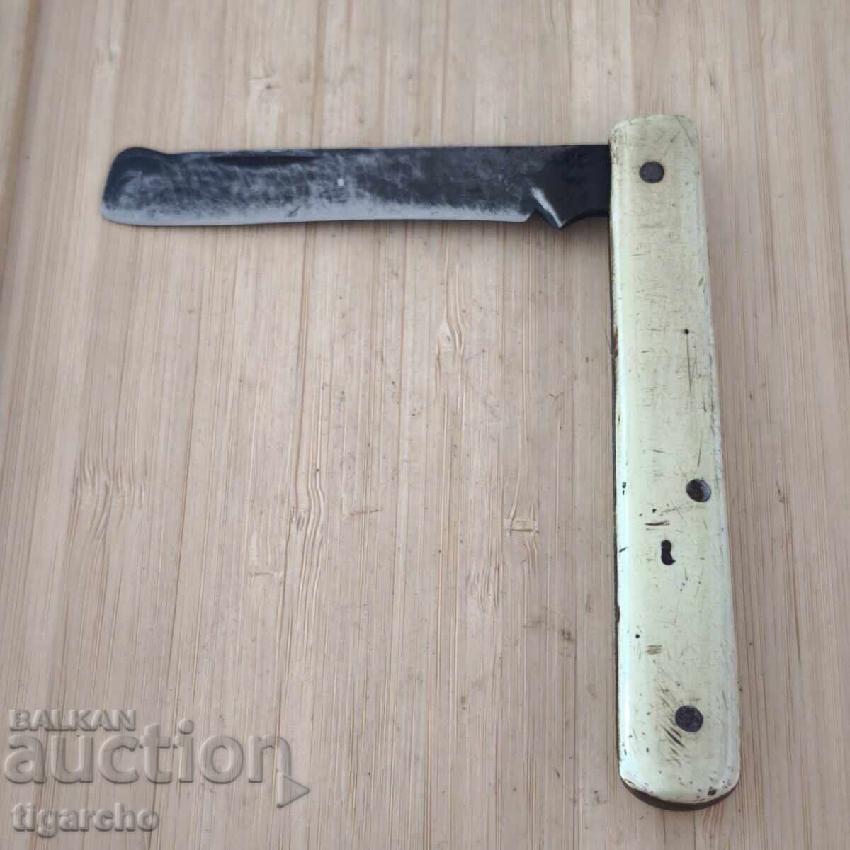 Старо сгъваемо ножче - 5 Старо сгъваемо ножче - 5