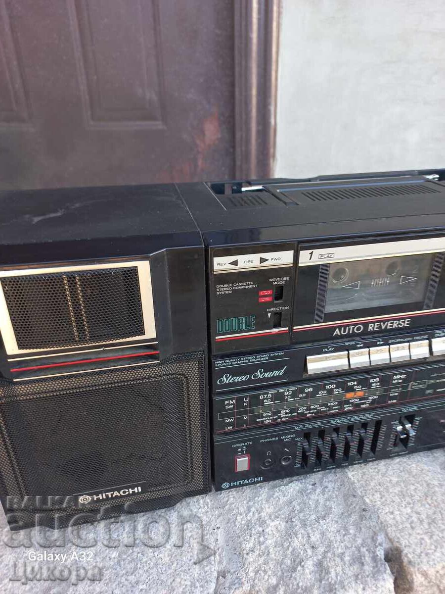 Auction TWO-CASSETTE RADIO CASSETTE RECORDER HITACHI TRK-W 550 Auction TWO-CASSETTE RADIO CASSETTE RECORDER HITACHI TRK-W 550