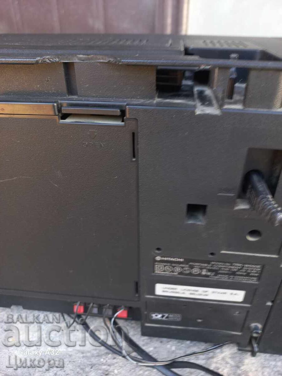 TWO-CASSETTE RADIO CASSETTE RECORDER HITACHI TRK-W 550 - 5 TWO-CASSETTE RADIO CASSETTE RECORDER HITACHI TRK-W 550 - 5
