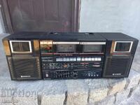 TWO-CASSETTE RADIO CASSETTE RECORDER HITACHI TRK-W 550