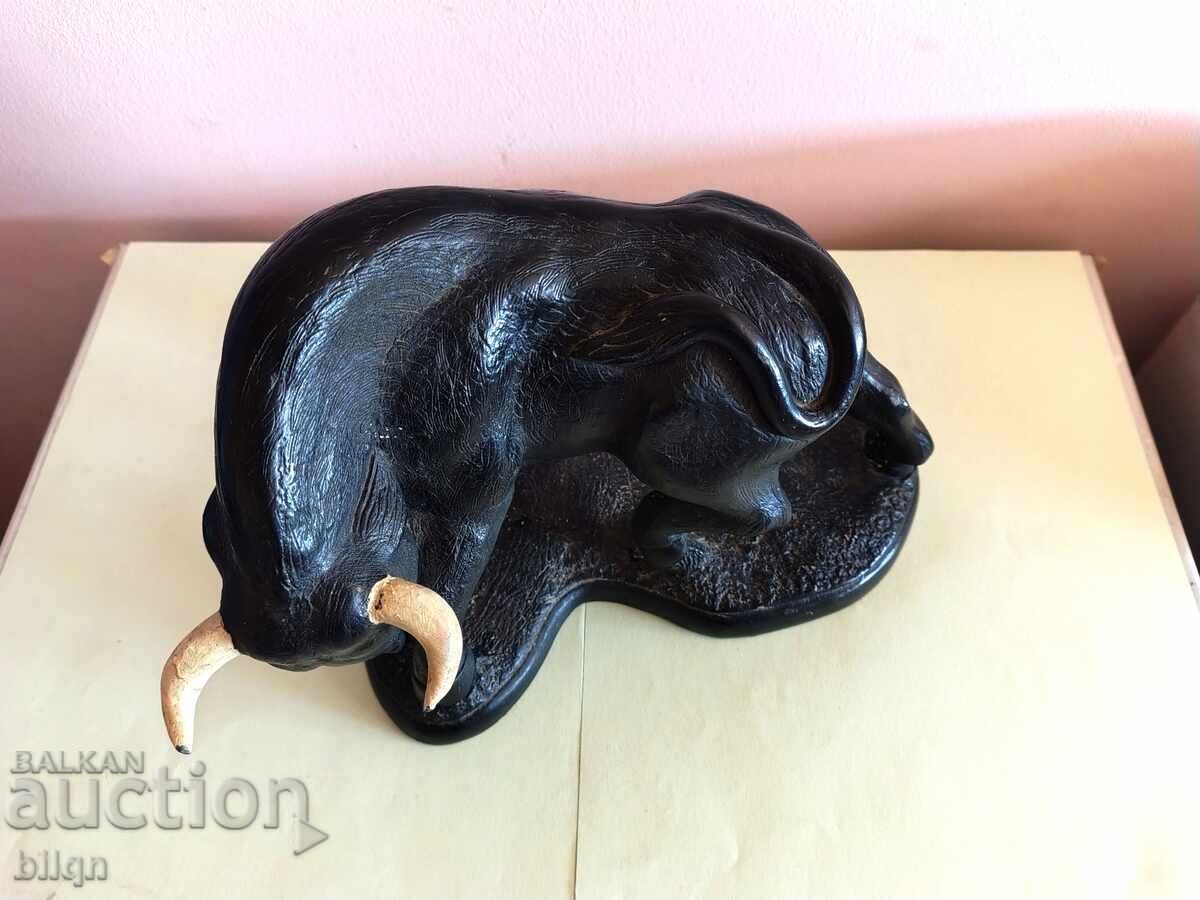 Δημοπρασία Μια Πολύ Σπάνια Ισπανική Συλλεκτική Φιγούρα-Ταύρος