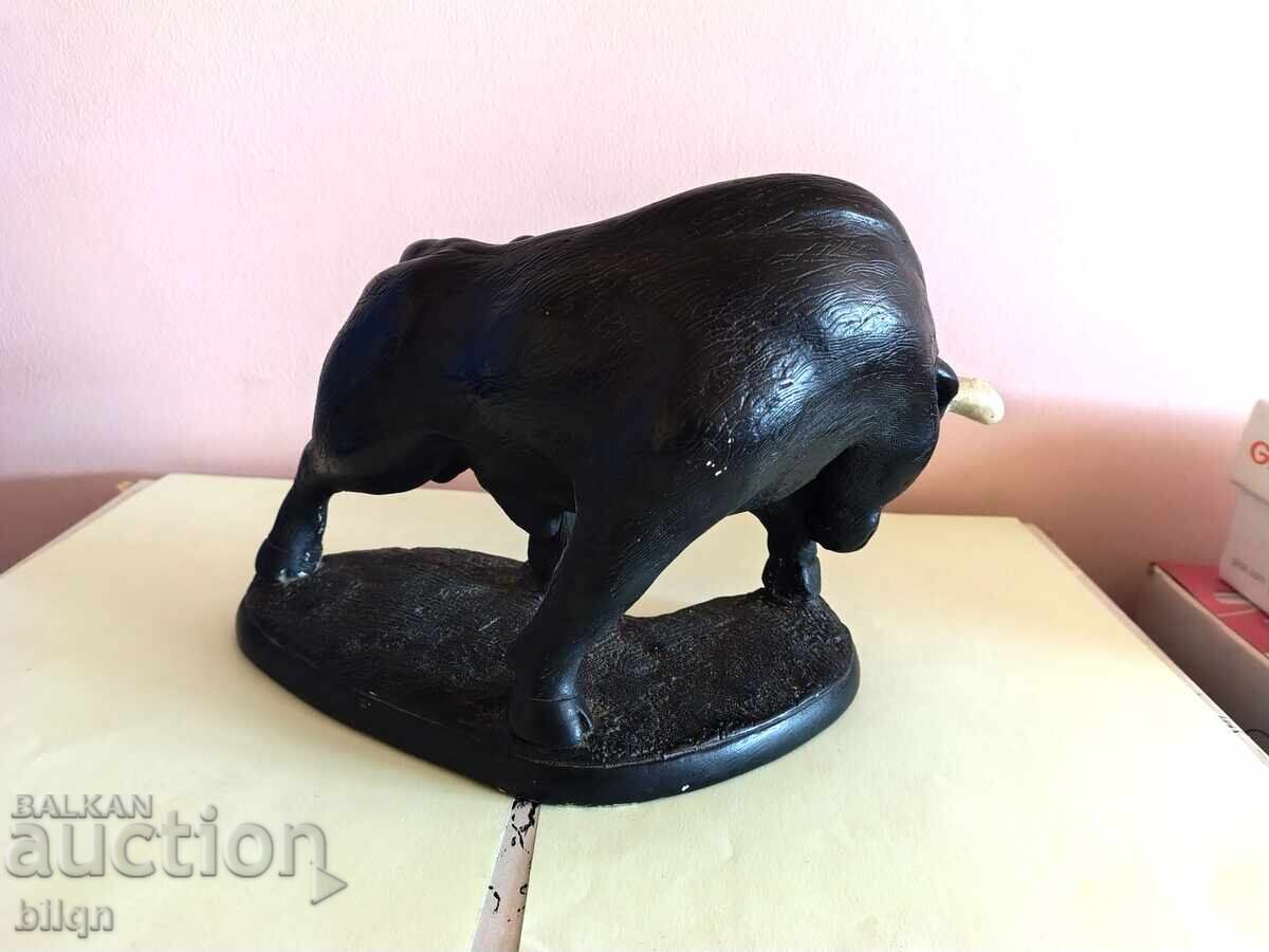 Παράδοση Μια Πολύ Σπάνια Ισπανική Συλλεκτική Φιγούρα-Ταύρος