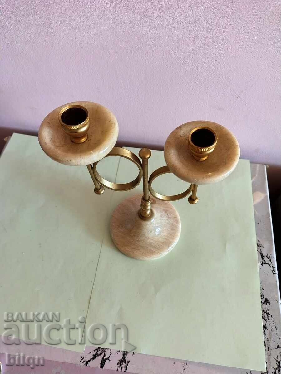 Licitație Sfeșnic superb din onix și aurire