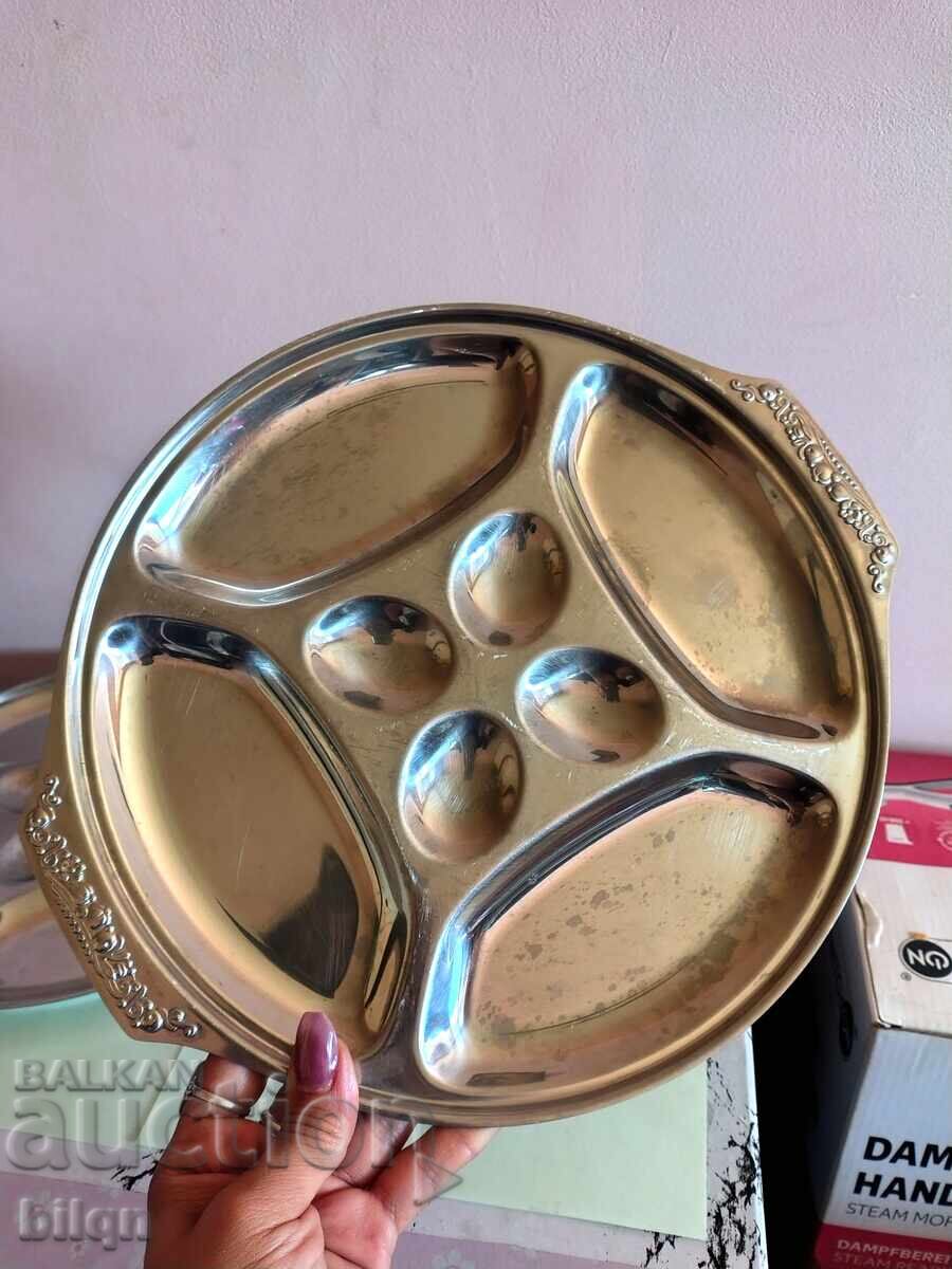 Аукцион Страхотни Яйчени Плата Аукцион Страхотни Яйчени Плата