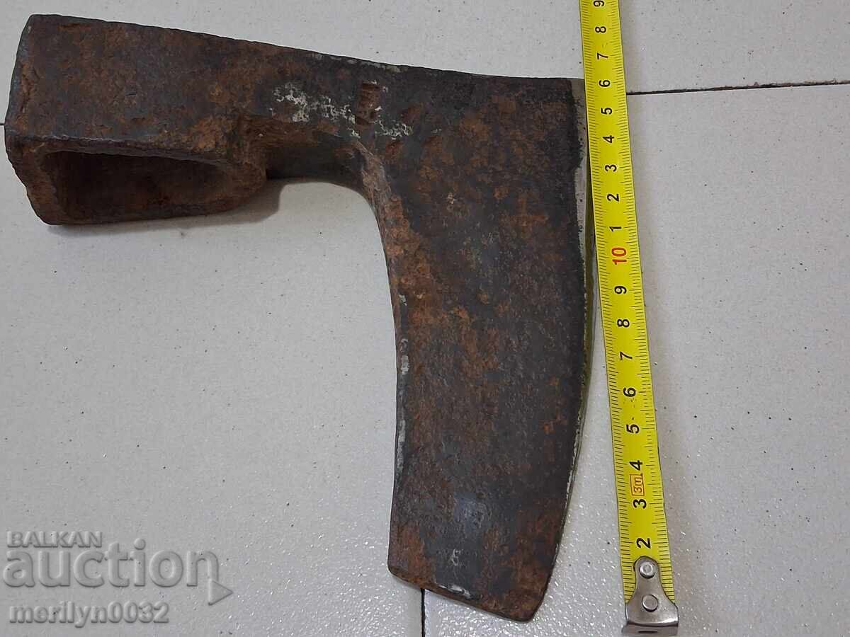 Стара брадва топор инструмент  ковано желязо - 6