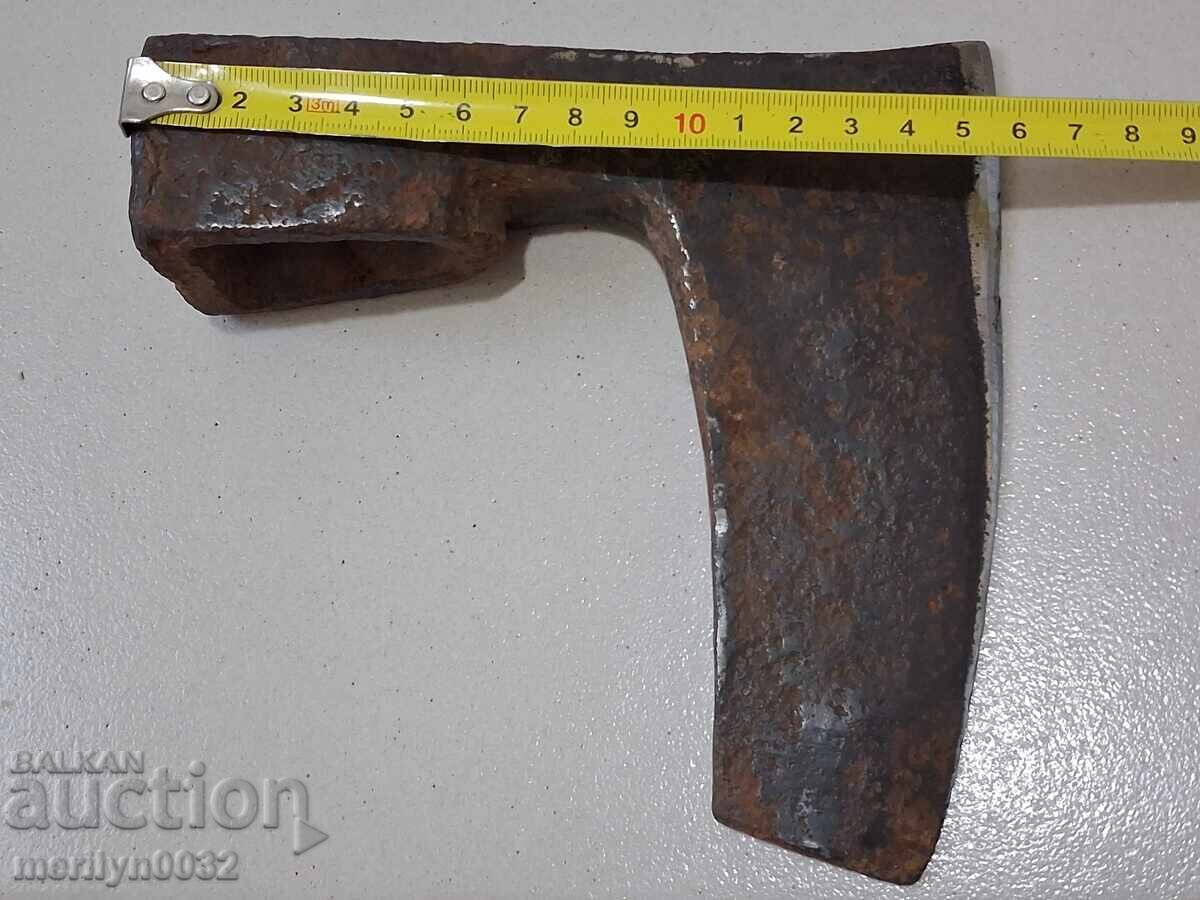 Стара брадва топор инструмент  ковано желязо - 7