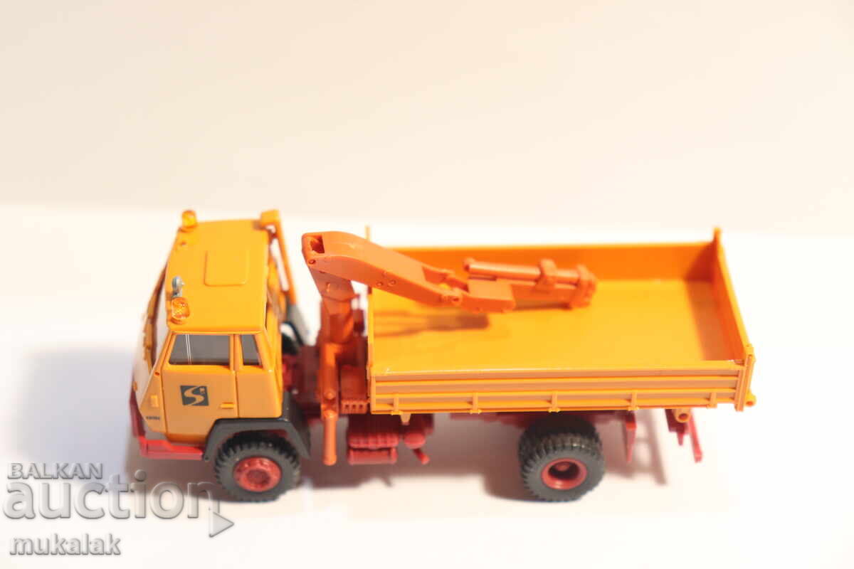 ROCO H0 1/87 STEYR CAMION MODEL MAȘINĂ DE MARFĂ BASCULANTĂ MACARA cu preț 30.00 BGN | € 15.34 ROCO H0 1/87 STEYR CAMION MODEL MAȘINĂ DE MARFĂ BASCULANTĂ MACARA cu preț 30.00 BGN | € 15.34