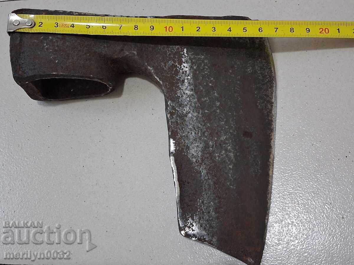 Стара брадва топор инструмент  ковано желязо - 6