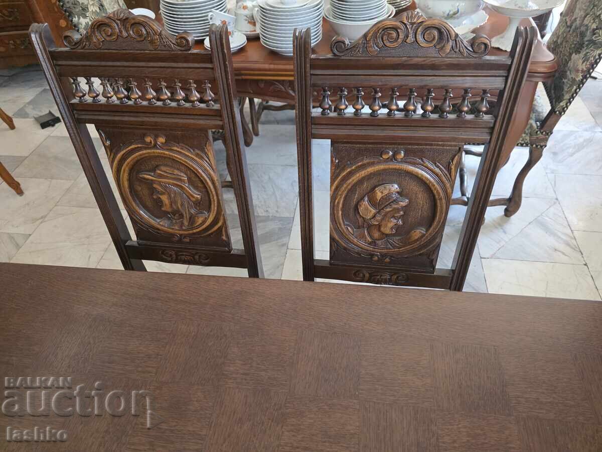 Delivery of Dining table with 6 chairs Delivery of Dining table with 6 chairs