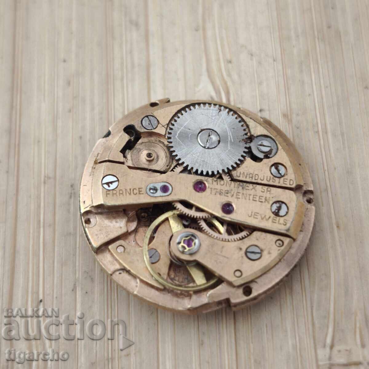 Mecanism pentru ceas de mână bărbătesc cu preț 10.00 BGN | € 5.11