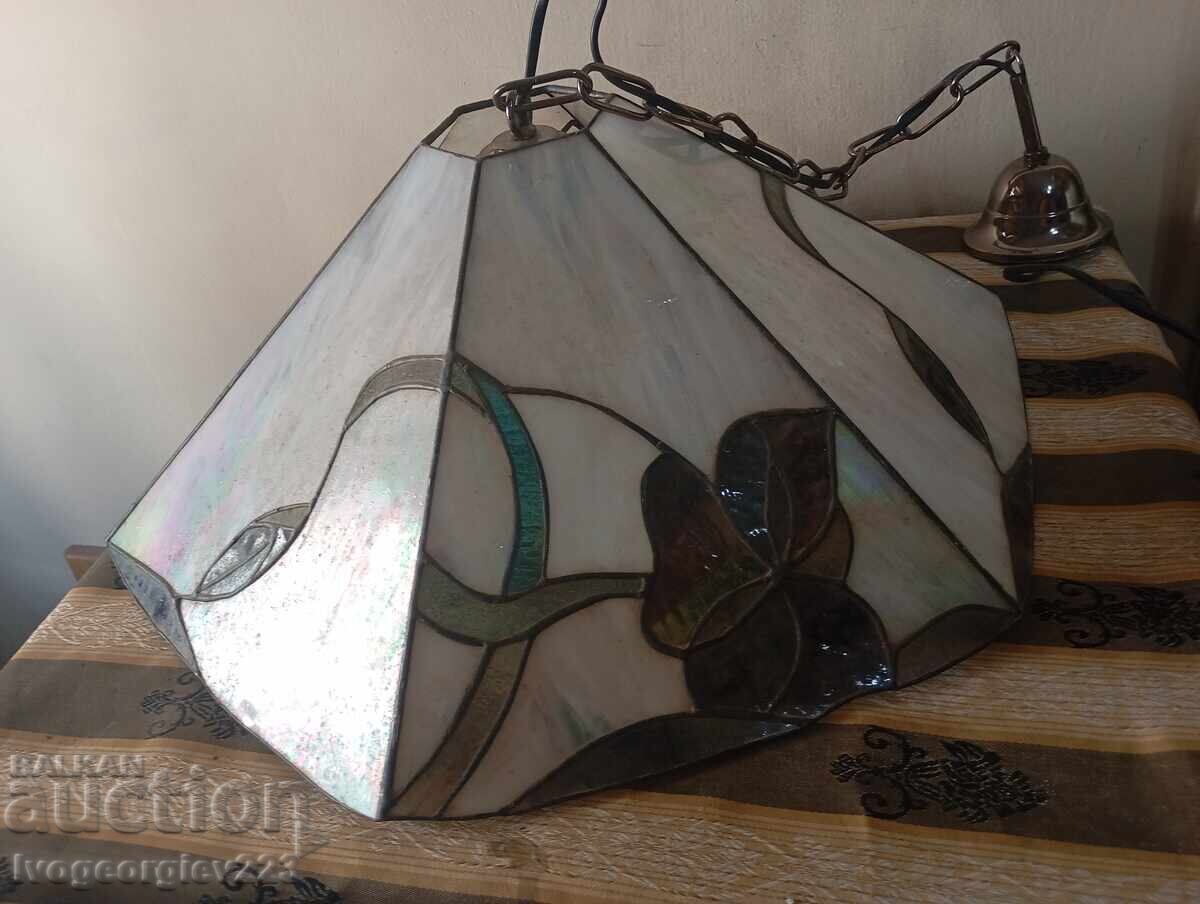 Πολυέλαιος, λάμπα οροφής τύπου Tiffany