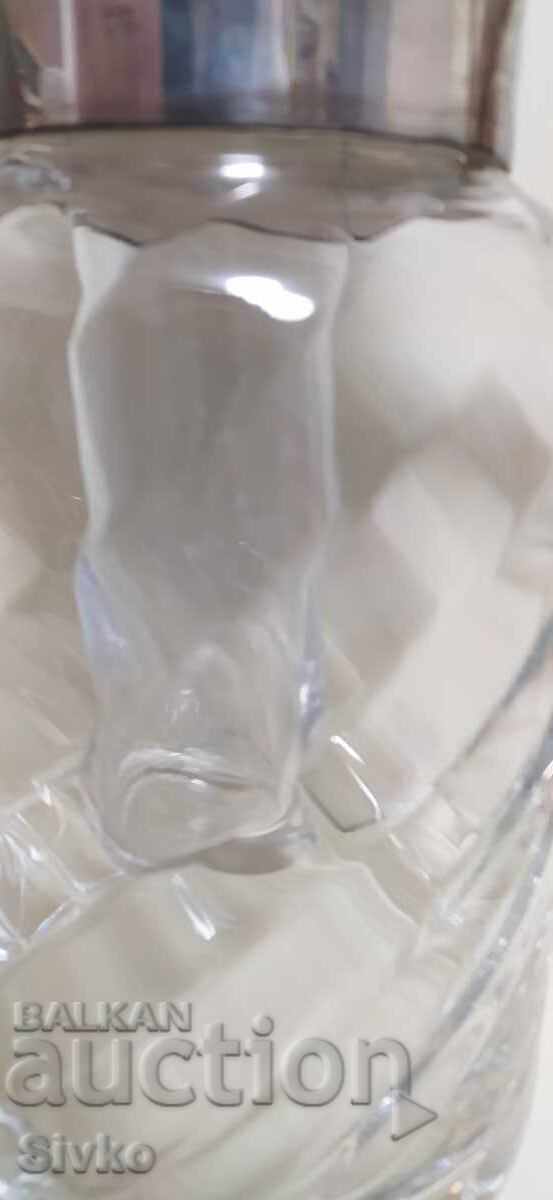 Кристална масивна кана с посребрен обков и охладител с цена 14.99 лв. | € 7.66