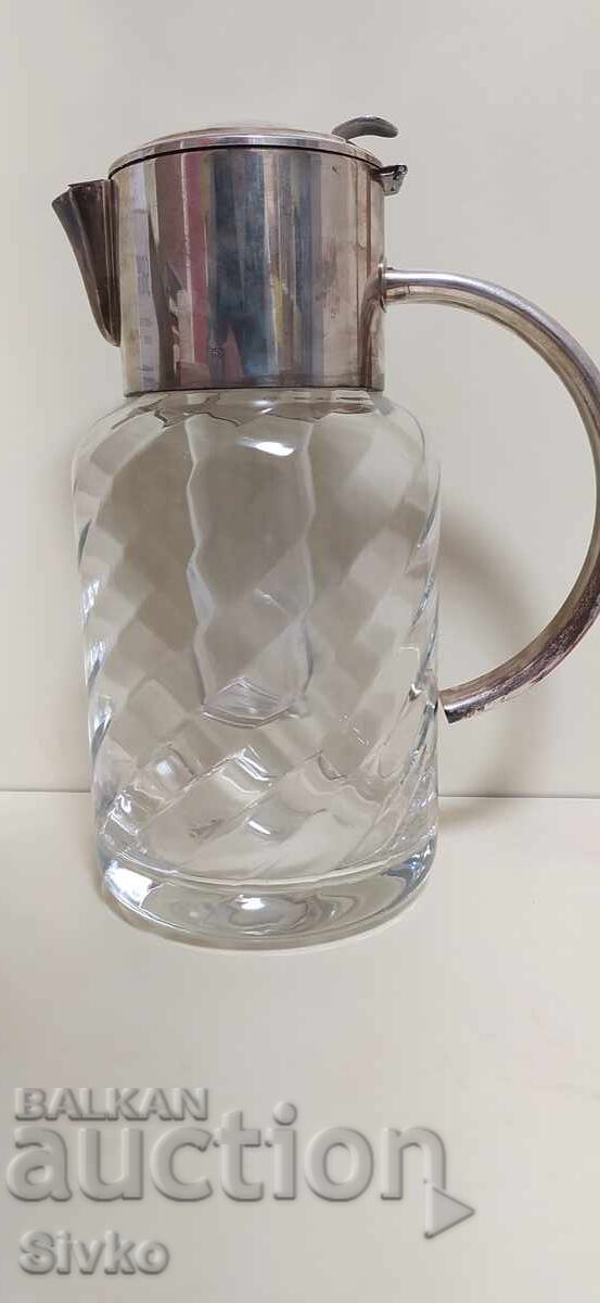 Кристална масивна кана с посребрен обков и охладител