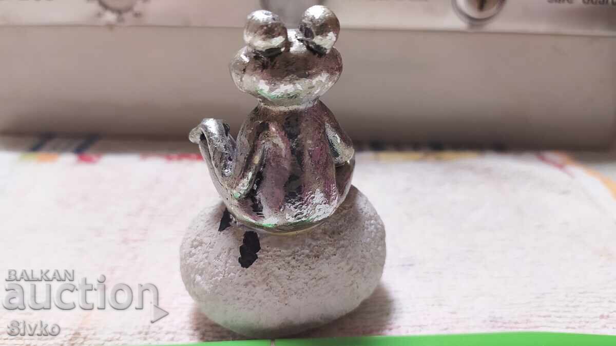 Δημοπρασία Φιγούρα βατράχου, ευχή για καλή τύχη