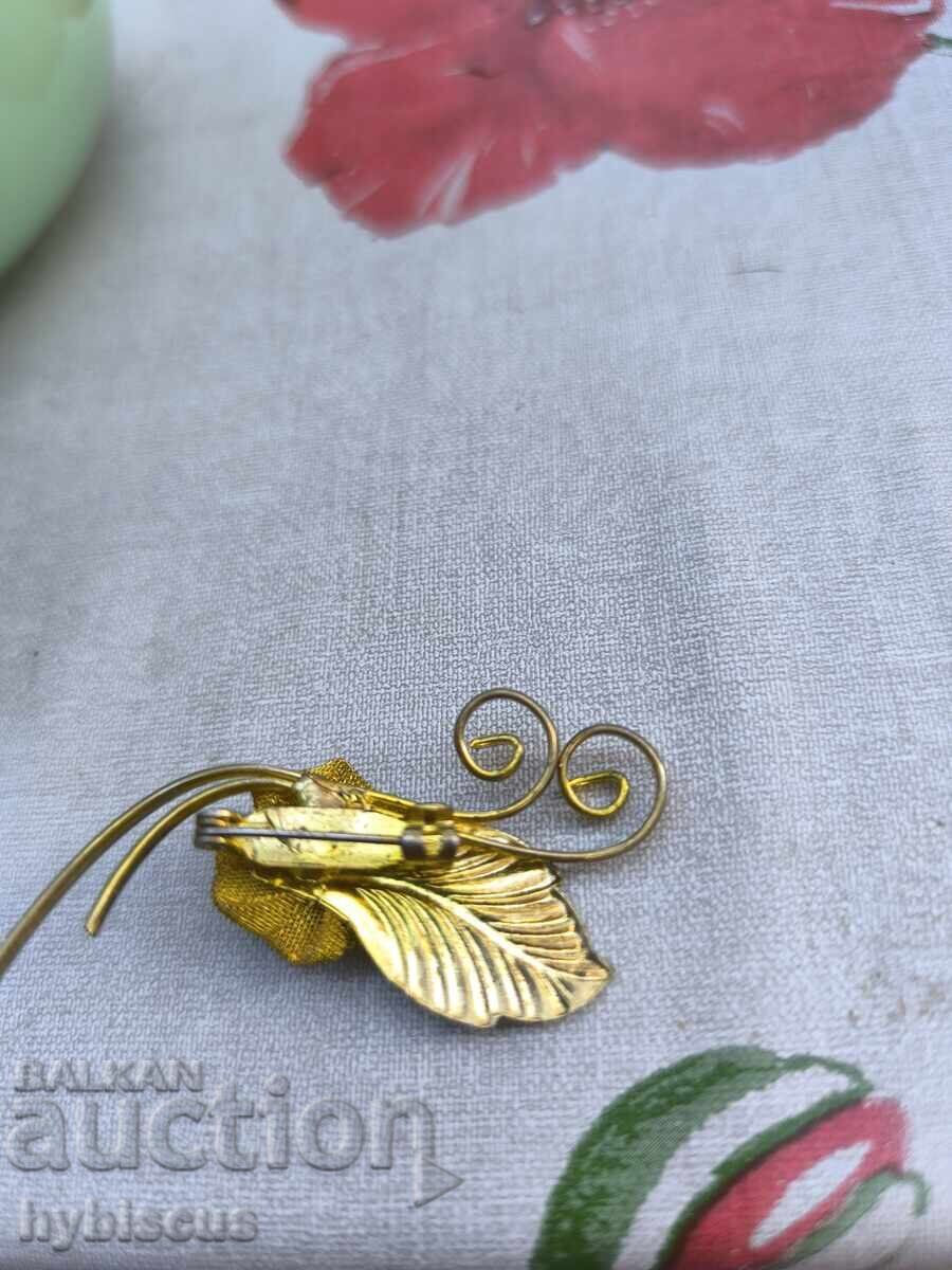 Αντίκα καρφίτσα art deco με τιμή € 0.50 | 0.98 BGN Αντίκα καρφίτσα art deco με τιμή € 0.50 | 0.98 BGN