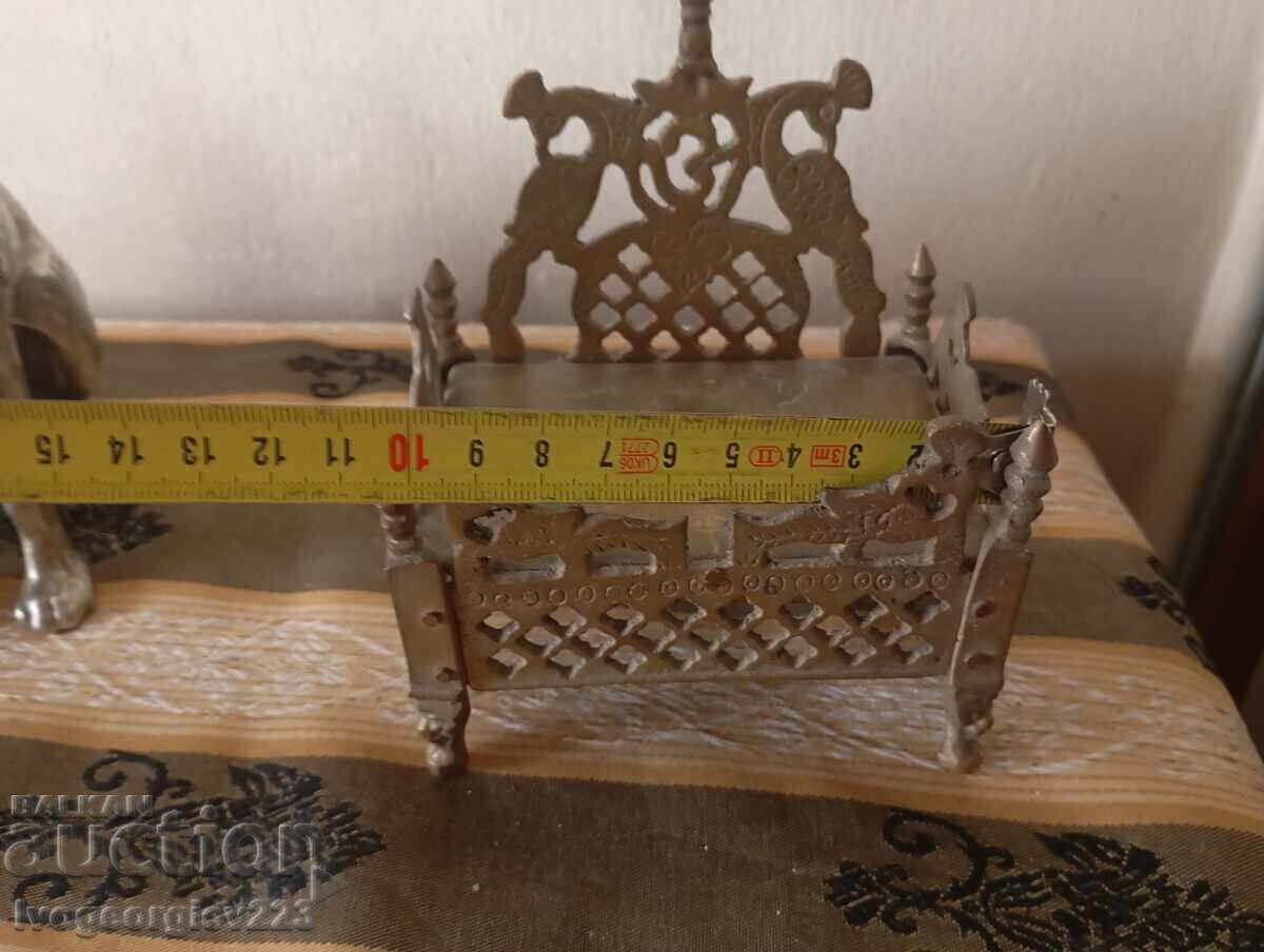 Δημοπρασία Θήκη κοσμημάτων, ρολογιού