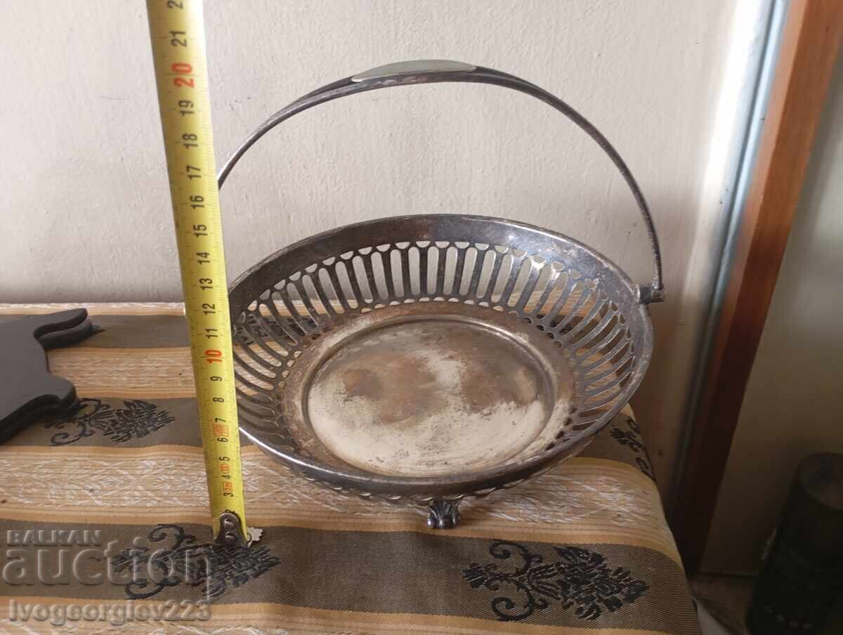 Δημοπρασία Κούπα, καλάθι αρτ ντεκό