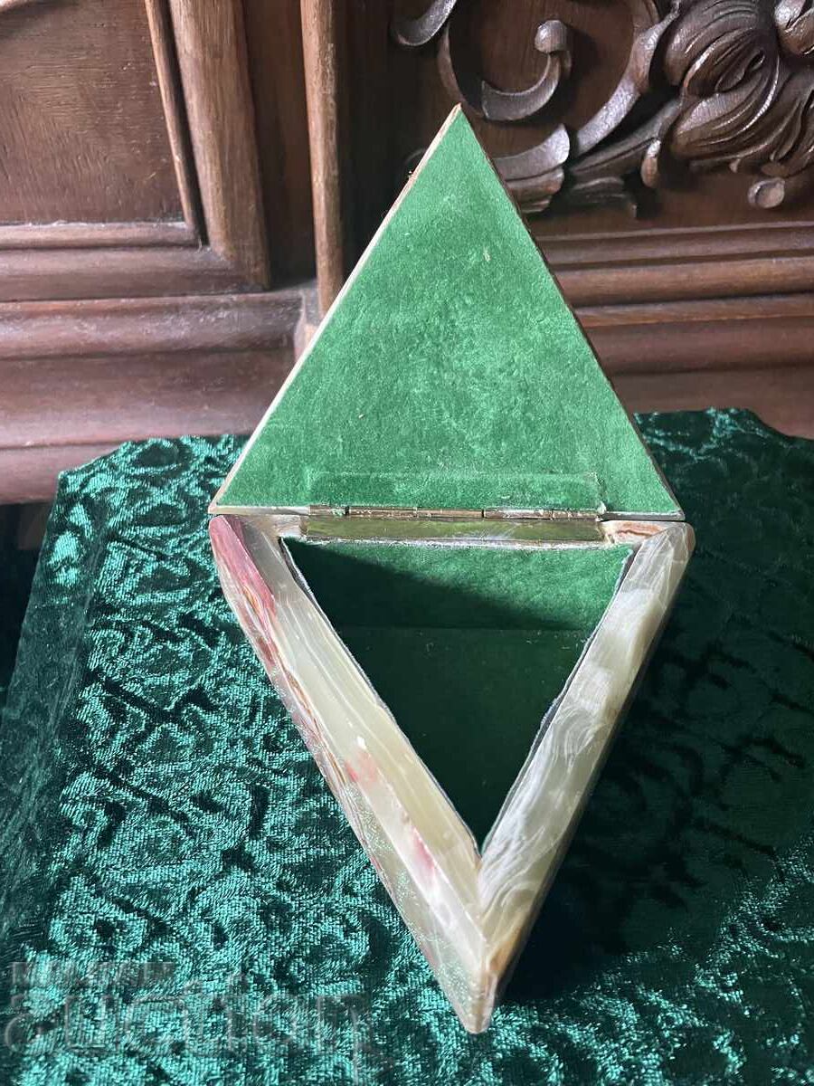 Κουτάκι όνυχας, 12,5 εκ με τιμή 29.95 BGN | € 15.31