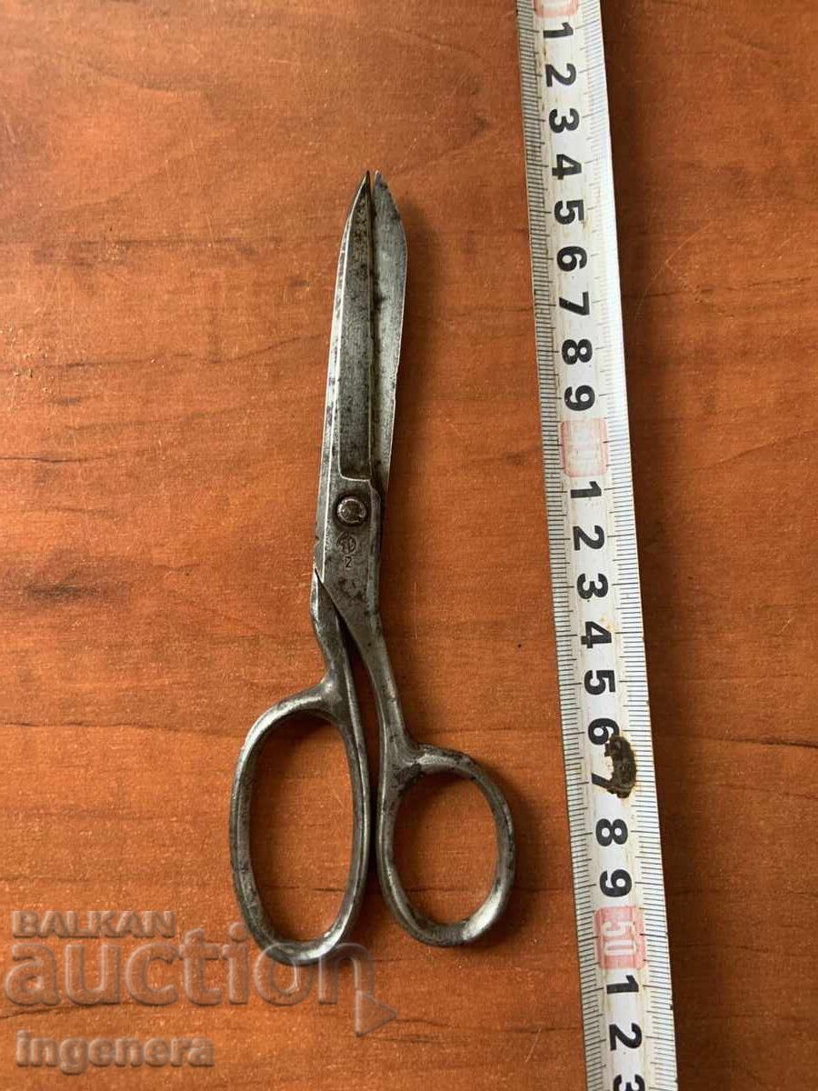 FOARFECĂ INSTRUMENT VECHI cu preț 7.00 BGN | € 3.58 FOARFECĂ INSTRUMENT VECHI cu preț 7.00 BGN | € 3.58