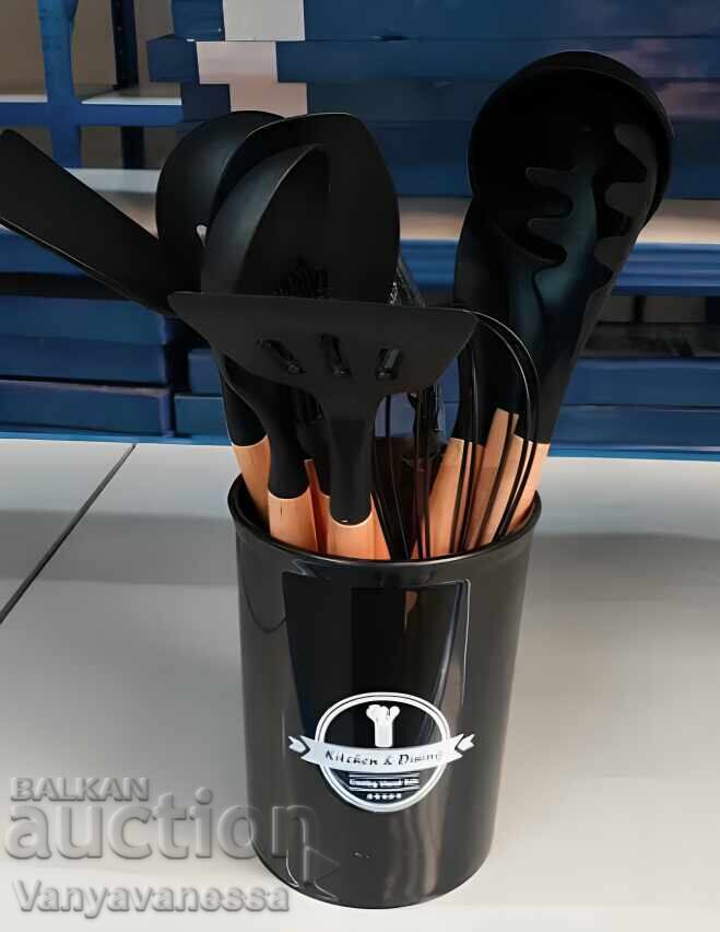 11-piece kitchen utensil set with round stand 11-piece kitchen utensil set with round stand