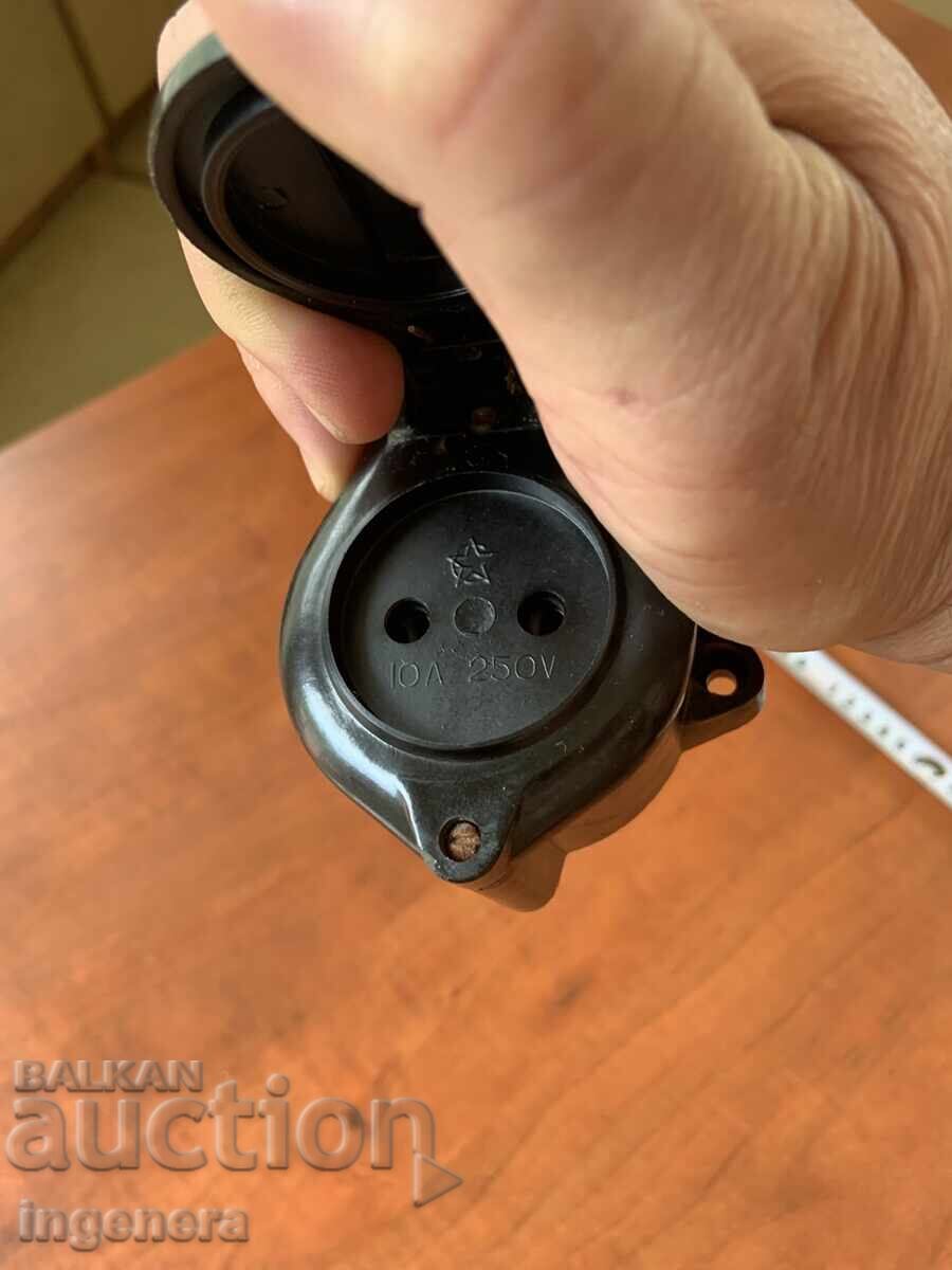 CONTACT PENTRU PLITĂ ELECTRICĂ BAKELIT VECHI CAPAC cu preț 23.00 BGN | € 11.76 CONTACT PENTRU PLITĂ ELECTRICĂ BAKELIT VECHI CAPAC cu preț 23.00 BGN | € 11.76